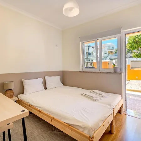 Roseira, Uma Algarvia Guest house Estombar